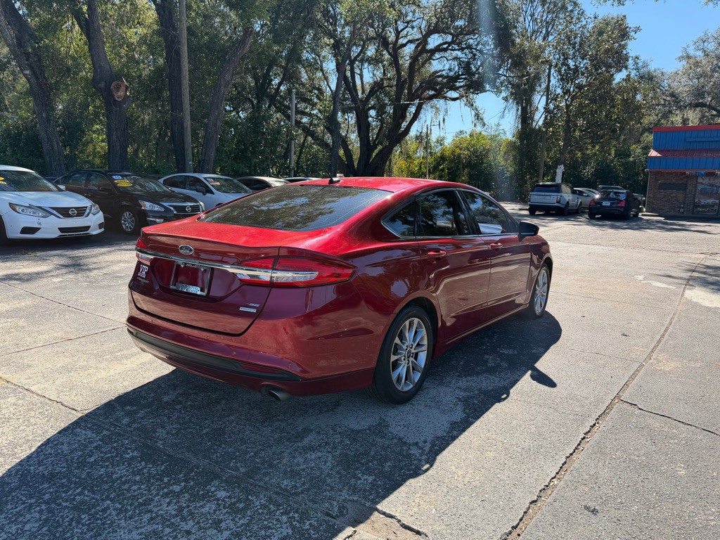 2017 Ford Fusion Image 5
