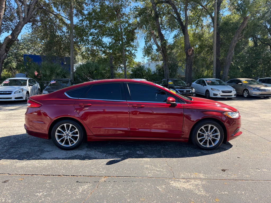 2017 Ford Fusion Image 6