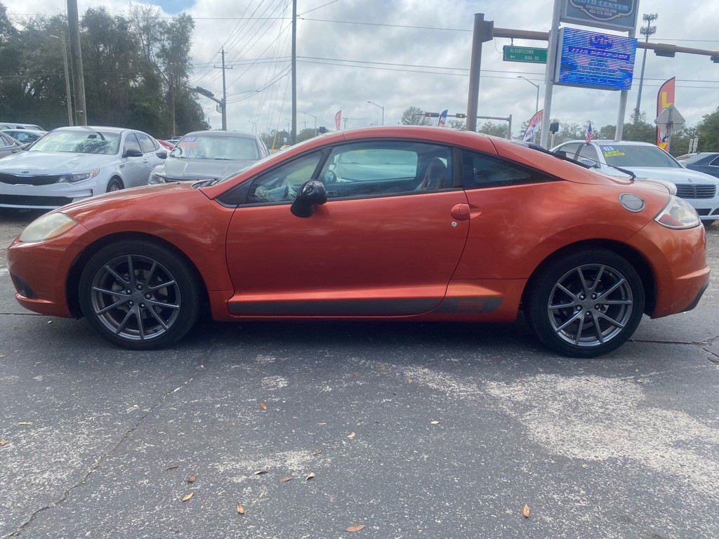 2012 Mitsubishi Eclipse Image 2