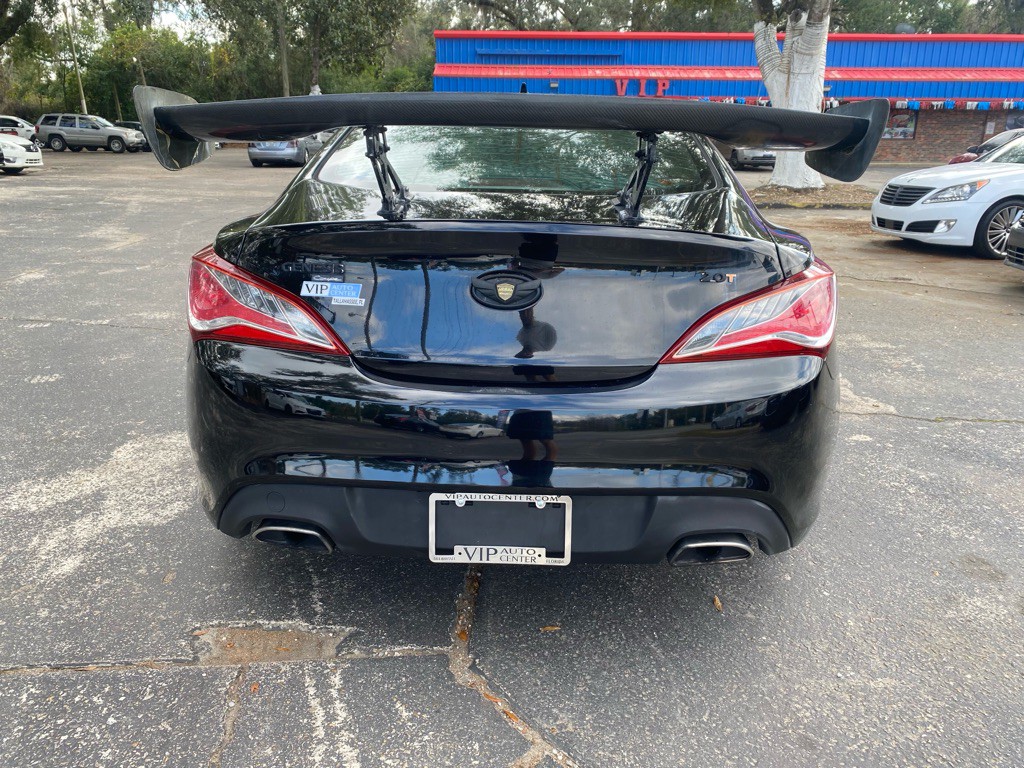 2013 Hyundai Genesis Image 6