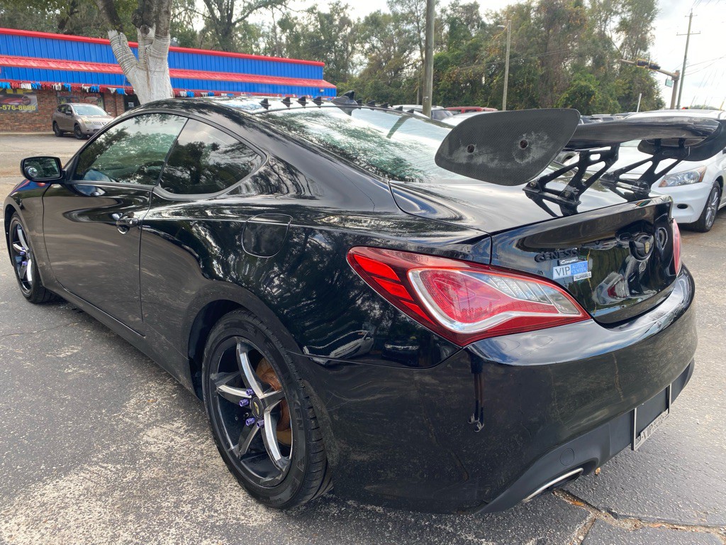 2013 Hyundai Genesis Image 7