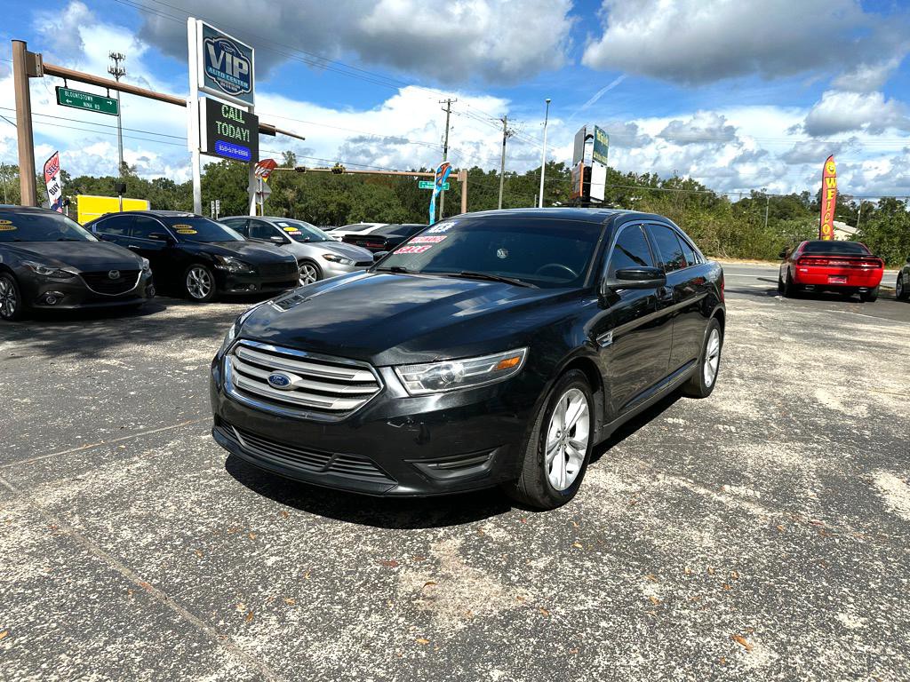 2015 Ford Taurus Image 1