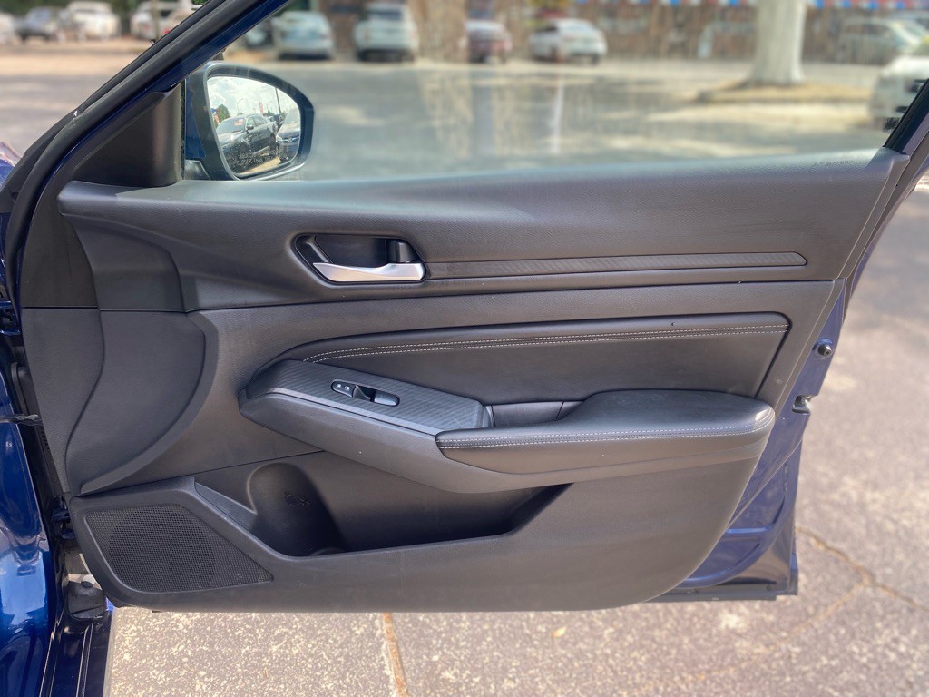 2019 Nissan Altima Image 20