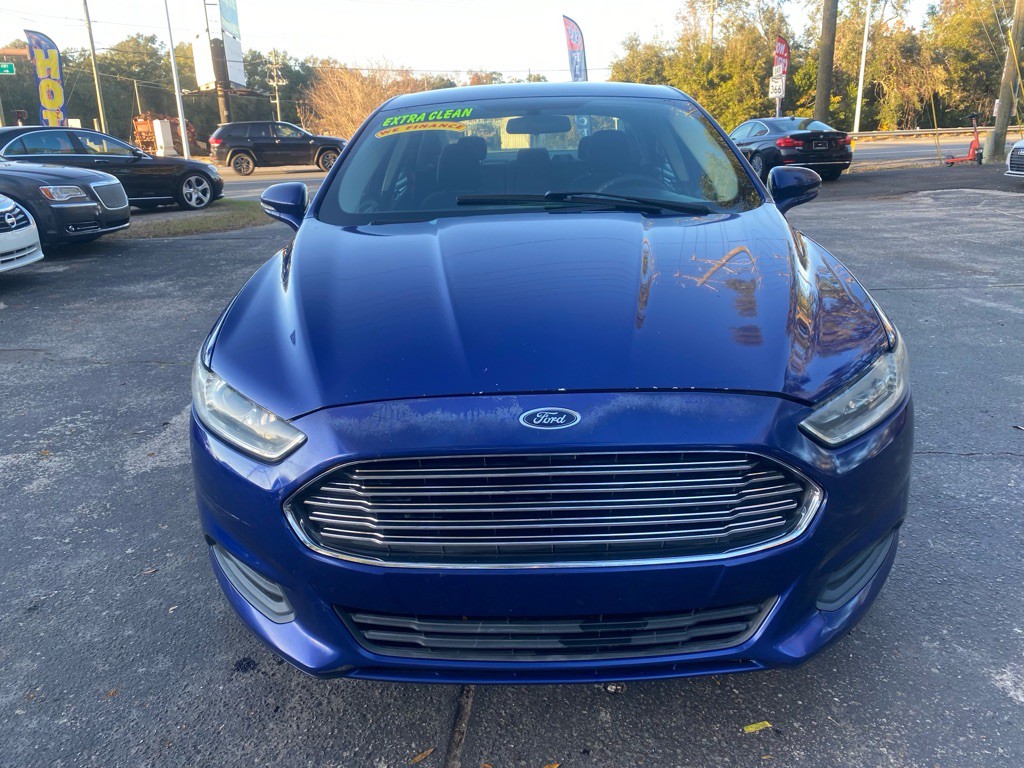2013 Ford Fusion Image 8