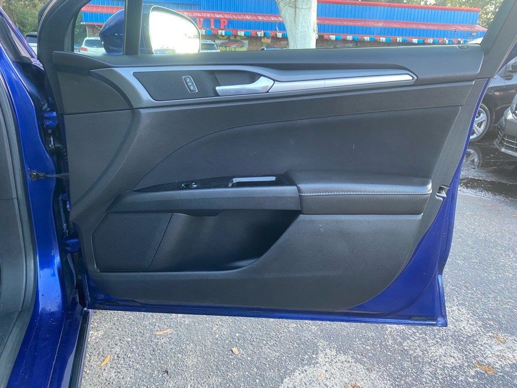 2013 Ford Fusion Image 21