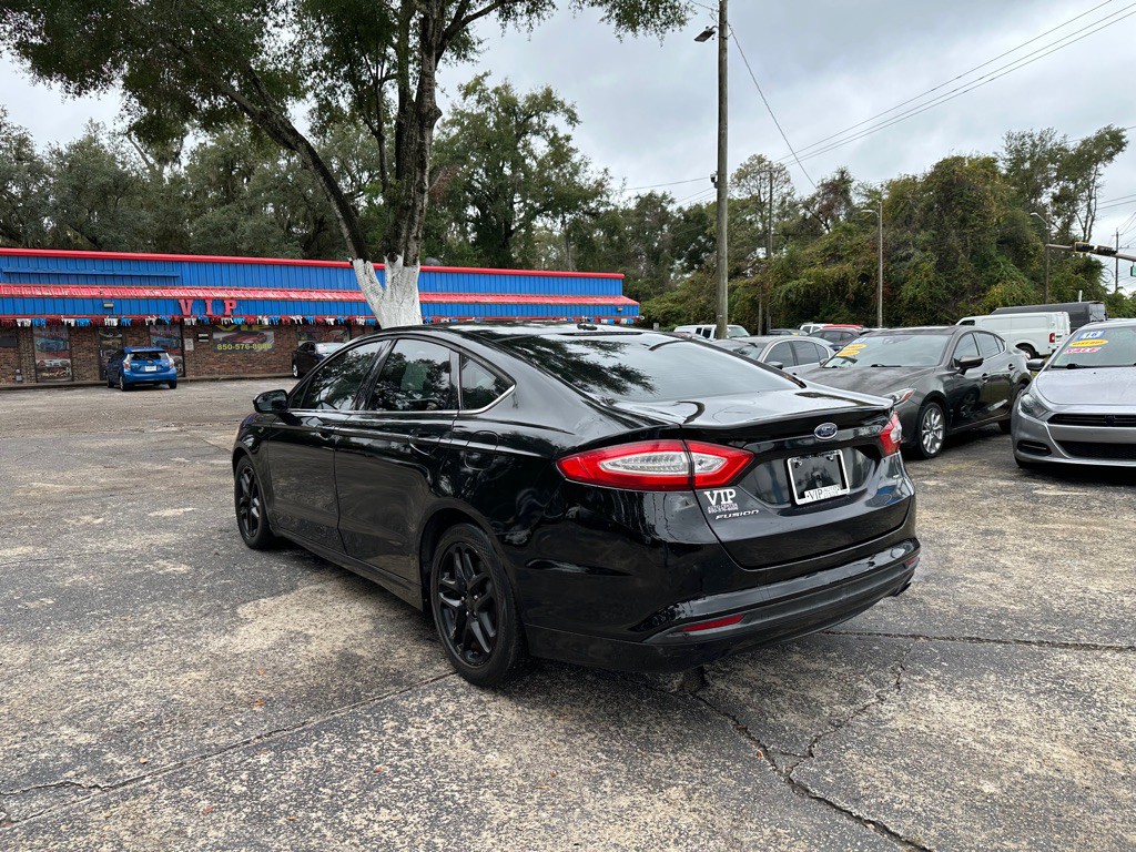 2016 Ford Fusion Image 3