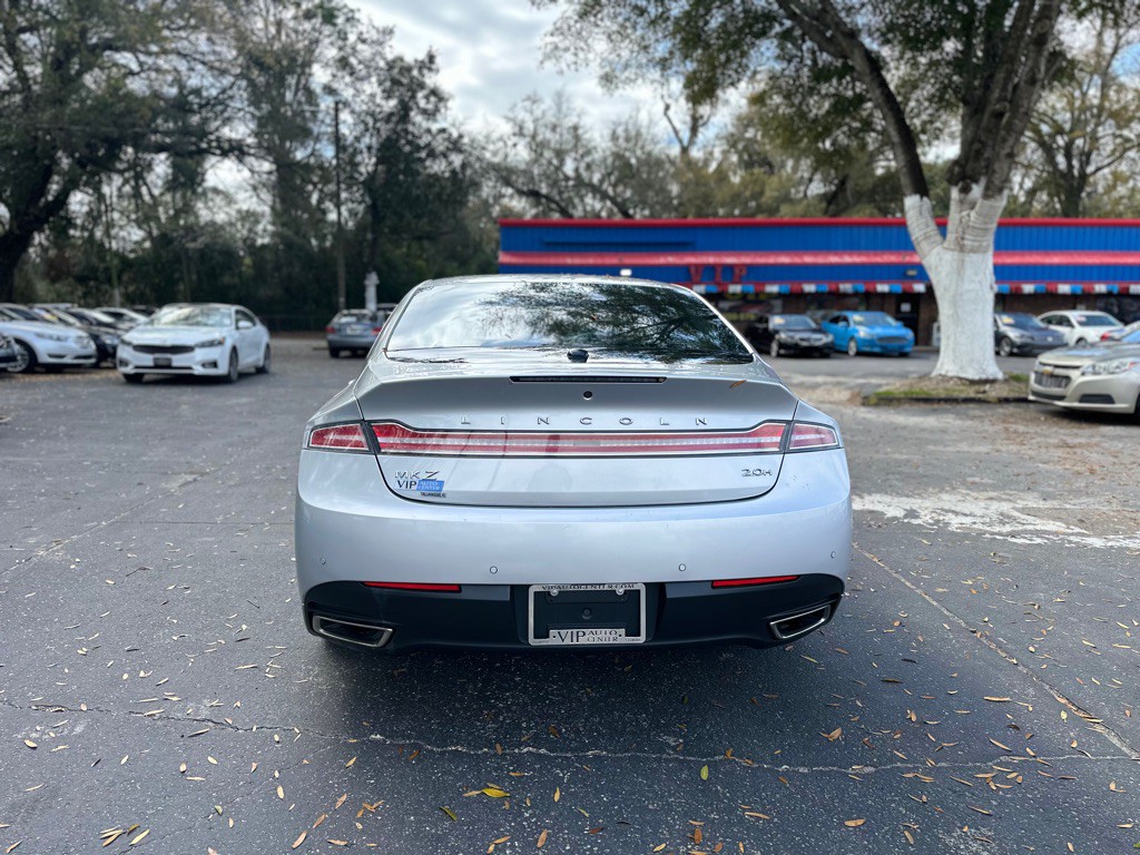 2016 Lincoln MKZ Image 4
