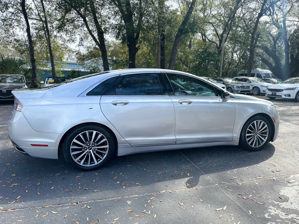 2016 Lincoln MKZ Image 6