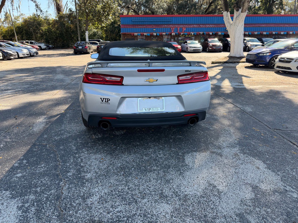 2018 Chevrolet Camaro Image 4