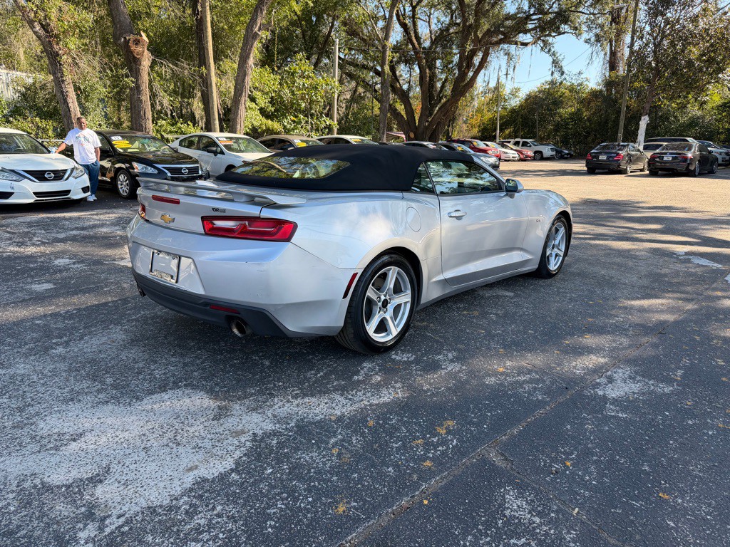 2018 Chevrolet Camaro Image 6