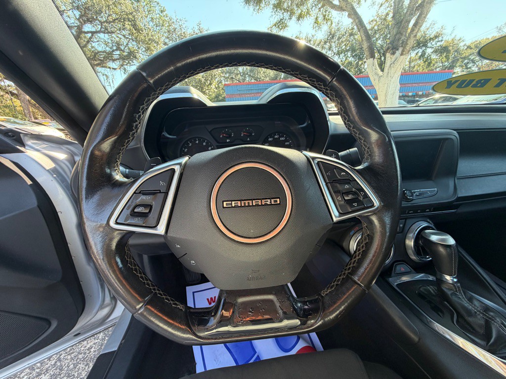 2018 Chevrolet Camaro Image 12