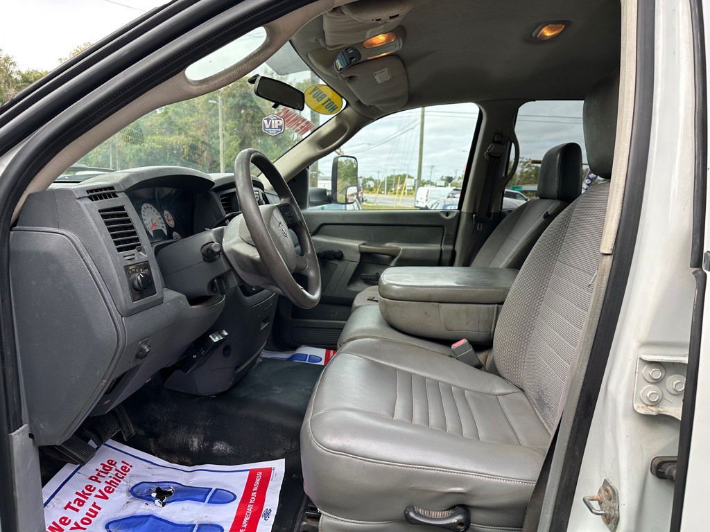2007 Dodge Ram 3500 Image 10