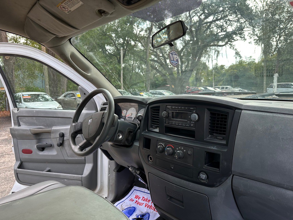 2007 Dodge Ram 3500 Image 12