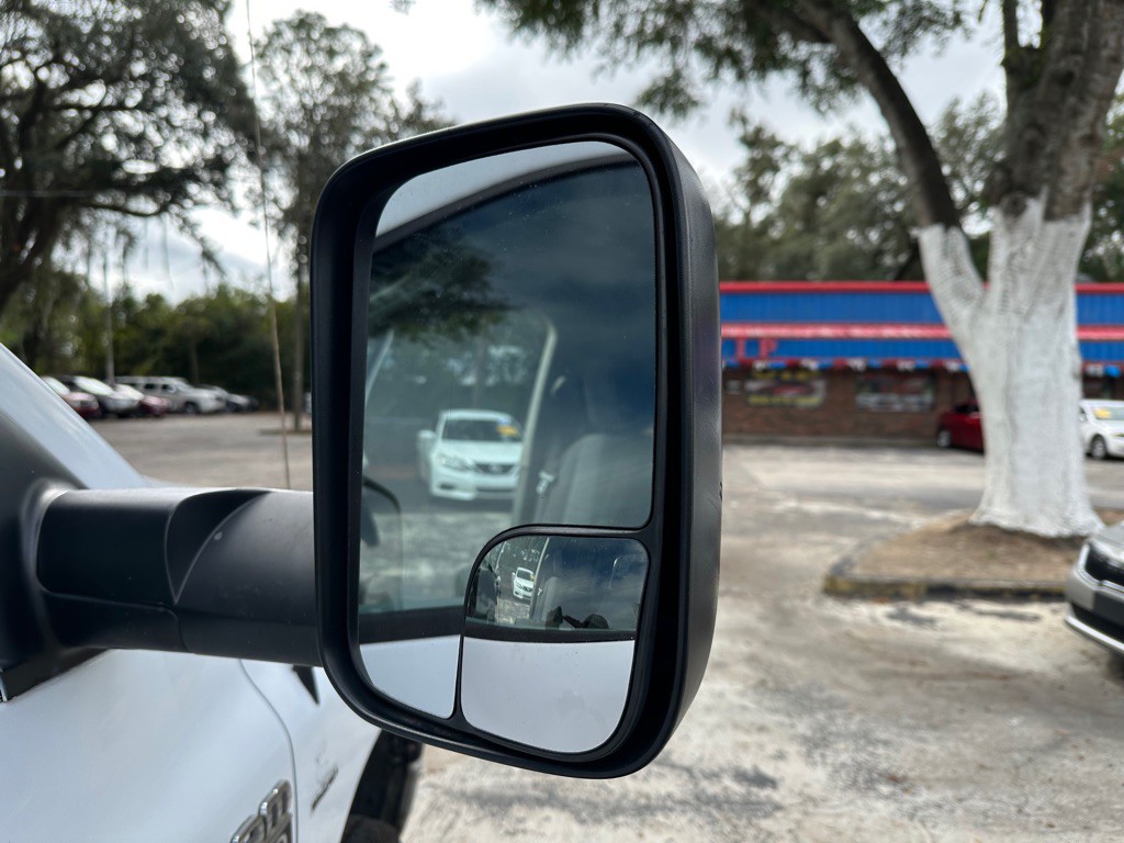 2007 Dodge Ram 3500 Image 13