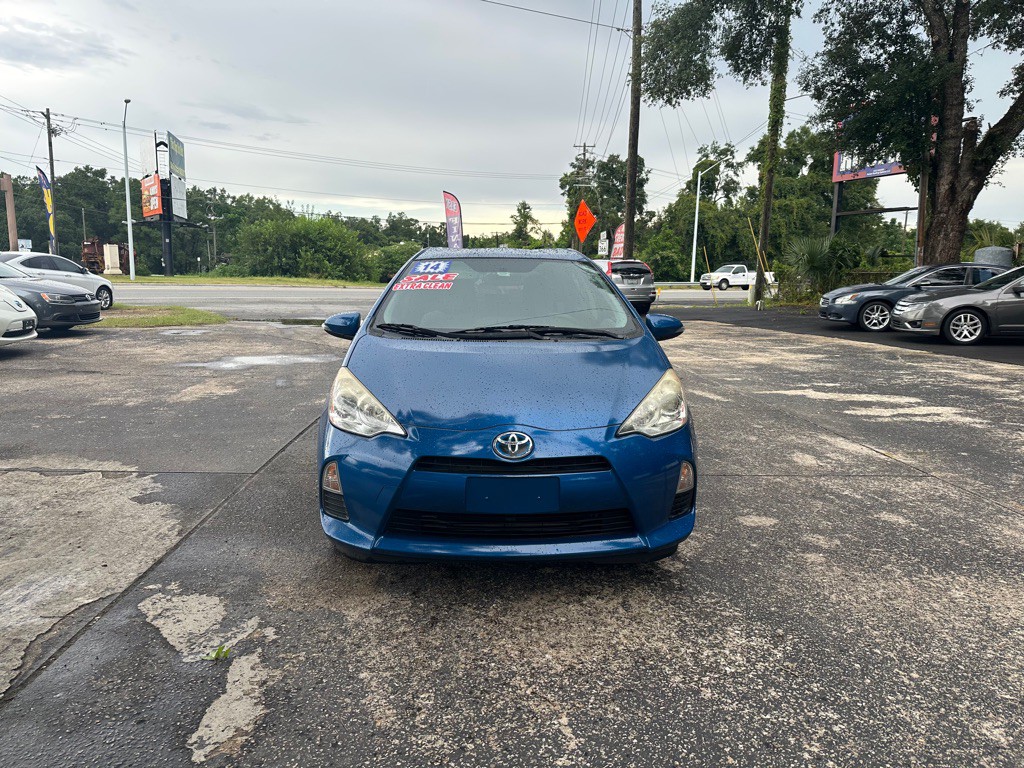 2014 Toyota Prius Image 8
