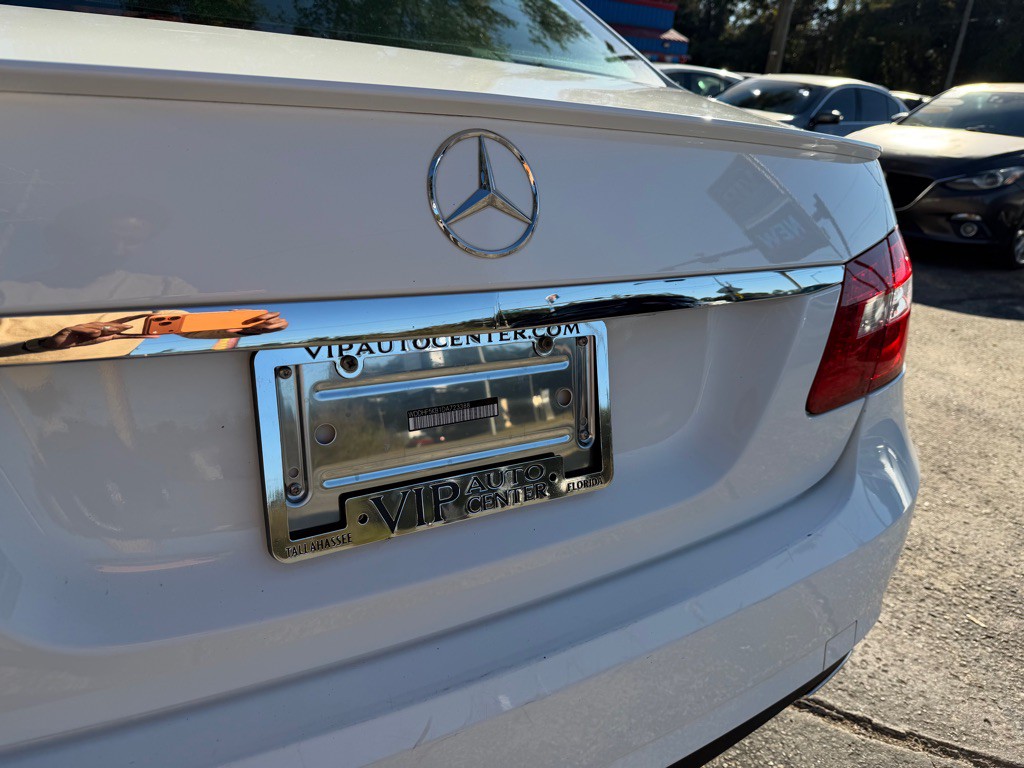 2013 Mercedes-Benz E-Class Image 10