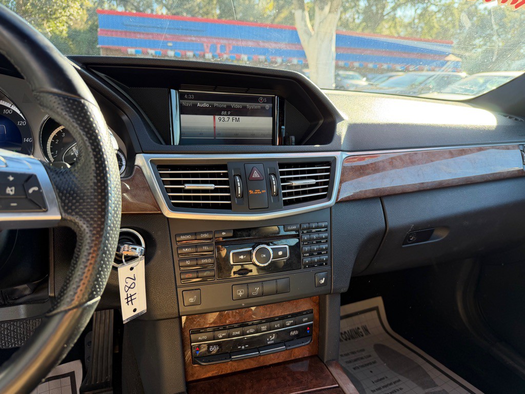 2013 Mercedes-Benz E-Class Image 15