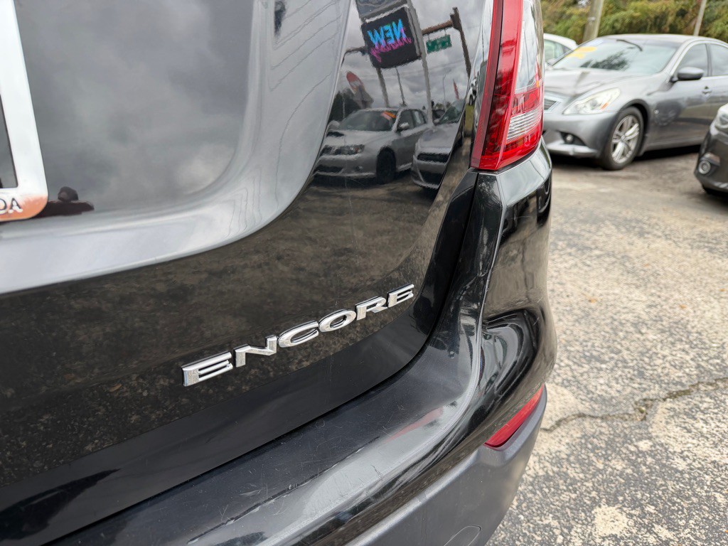 2018 Buick Enclave Image 11