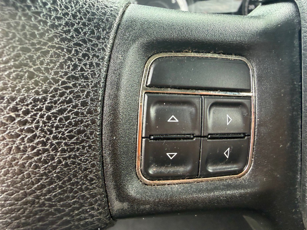 2013 RAM 1500 Image 15