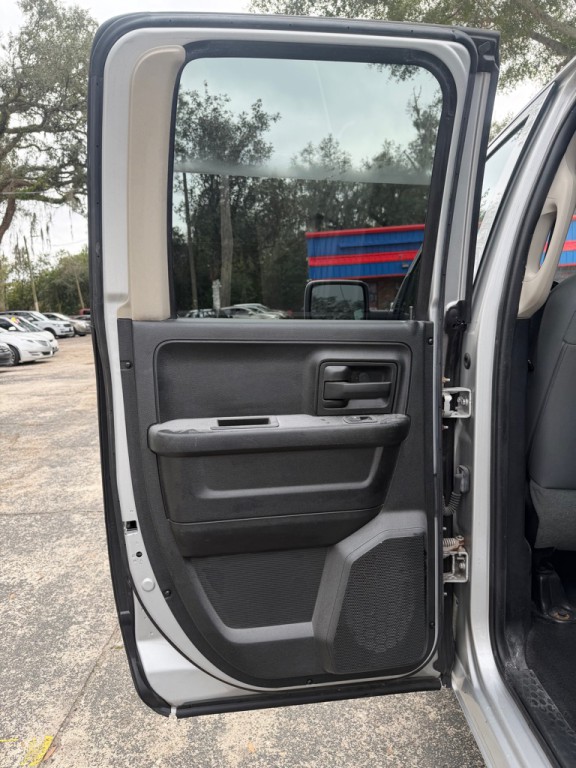 2013 RAM 1500 Image 21