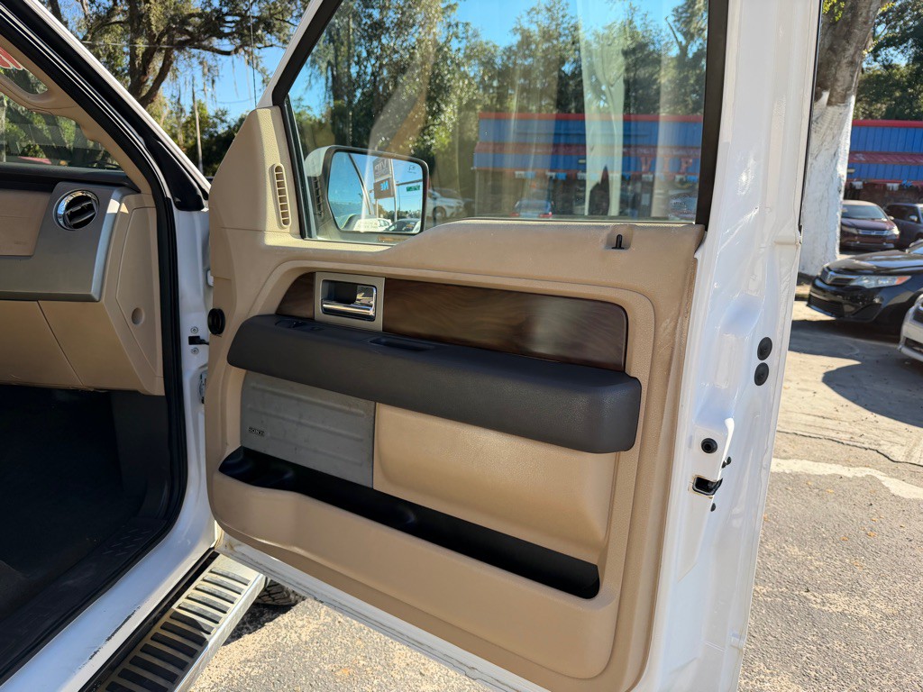 2012 Ford F-150 Image 24