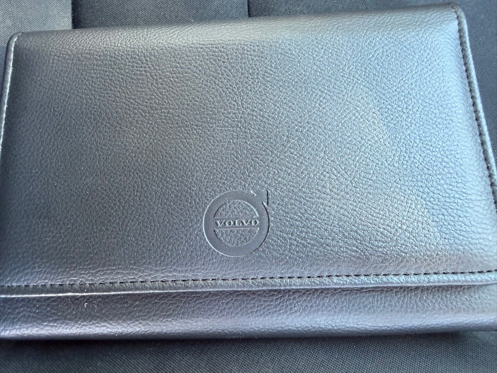 2016 Volvo XC60 Image 26