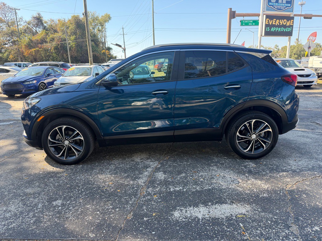 2020 Buick Enclave Image 2