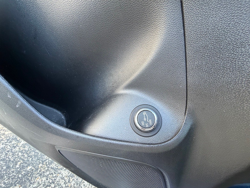 2020 Buick Enclave Image 18