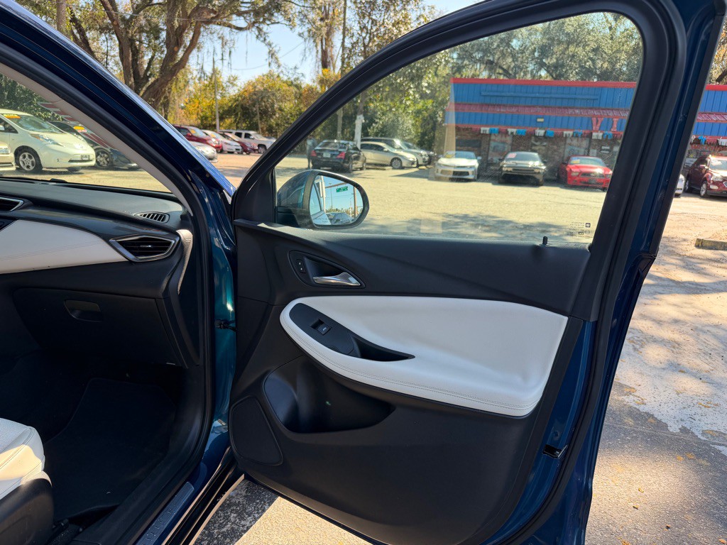 2020 Buick Enclave Image 23