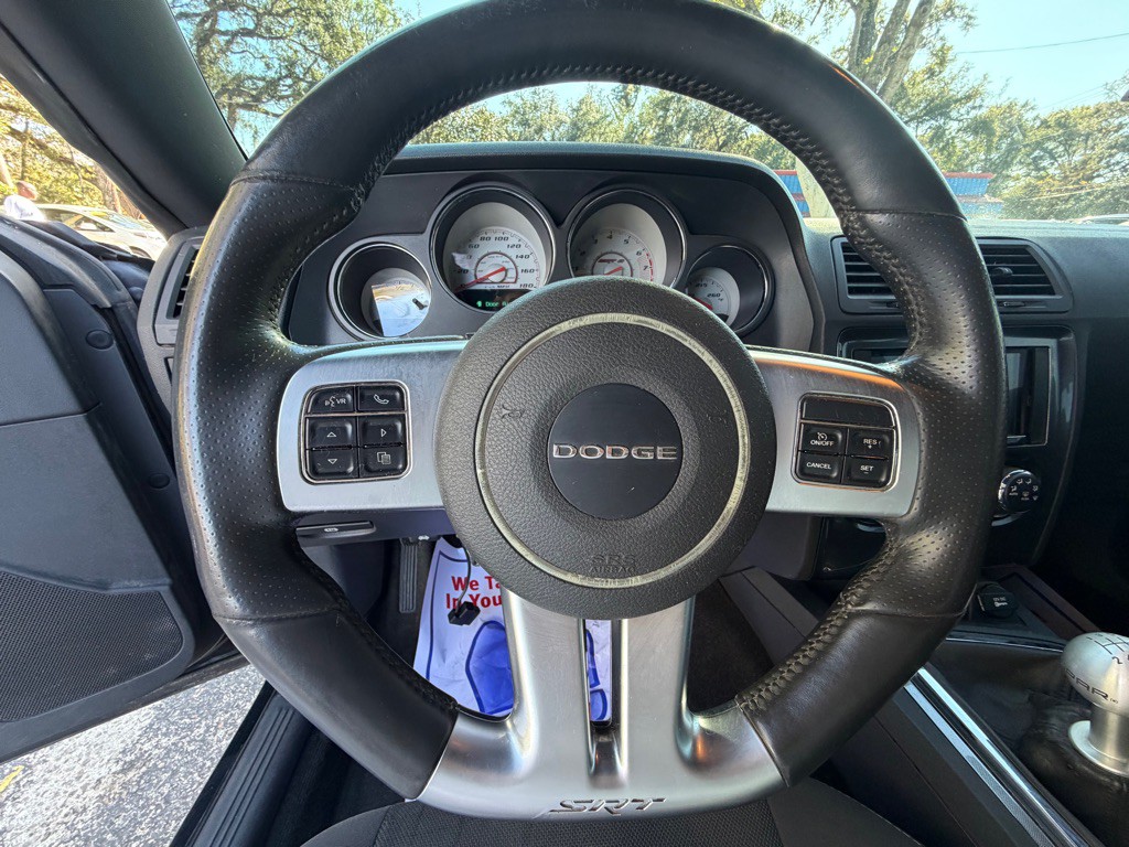 2014 Dodge Challenger Image 11