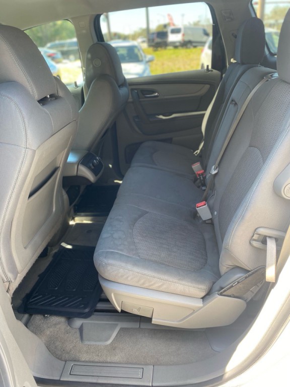 2017 Chevrolet Traverse Image 14