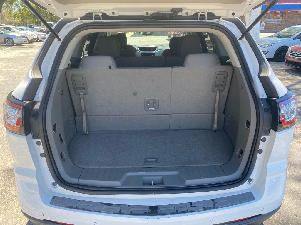 2017 Chevrolet Traverse Image 16