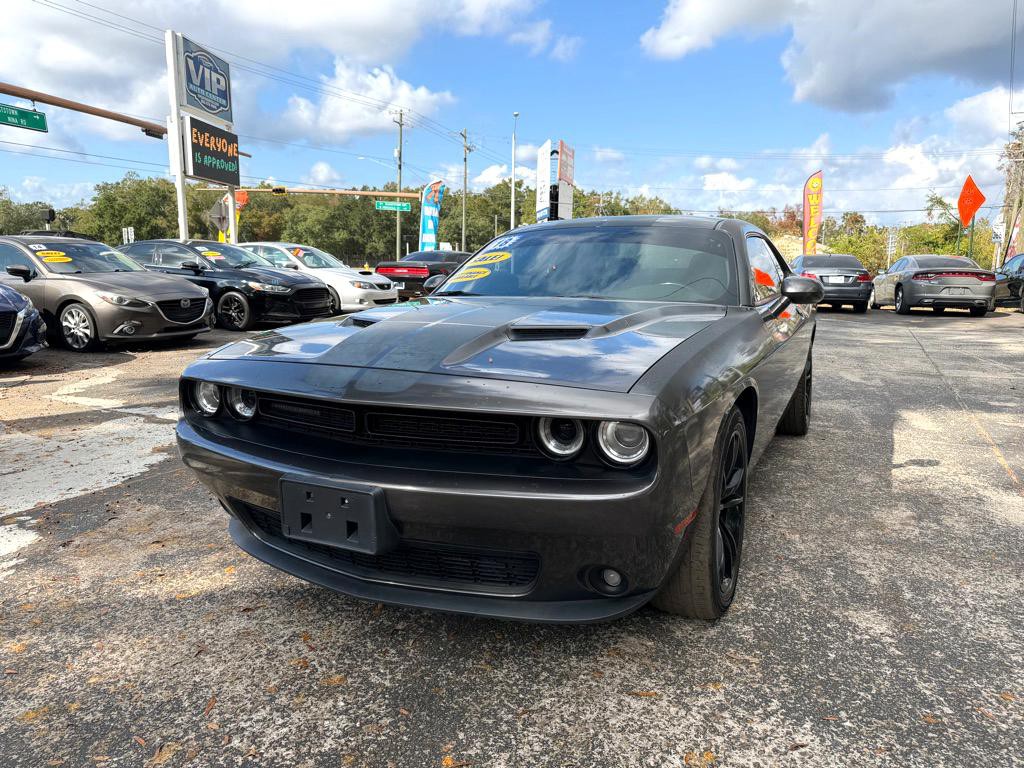2018 Dodge Challenger Image 1