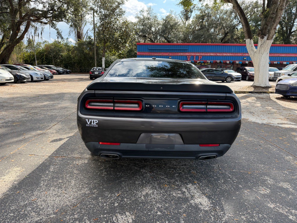 2018 Dodge Challenger Image 4