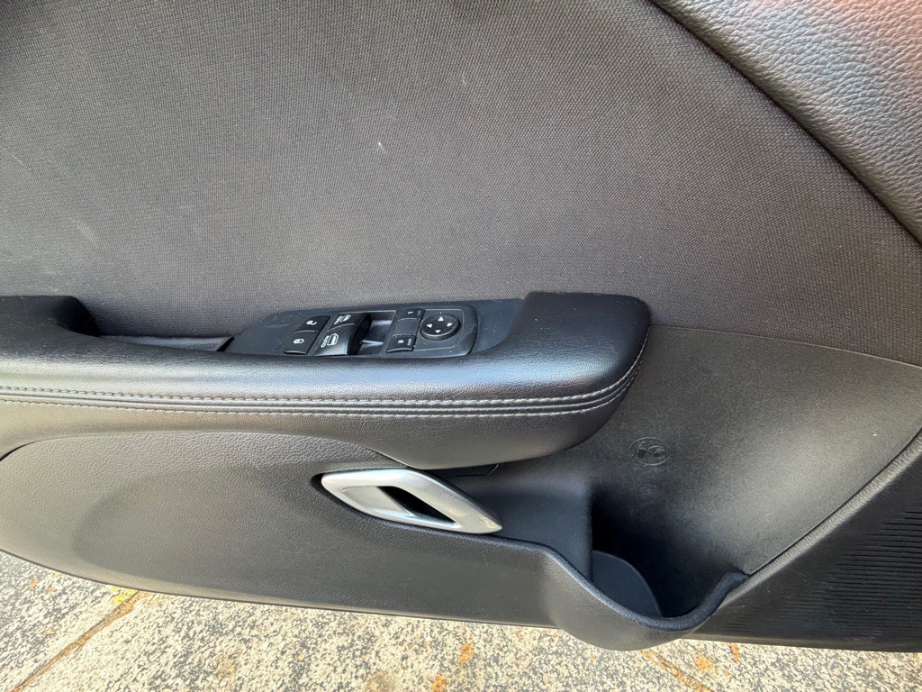 2018 Dodge Challenger Image 23