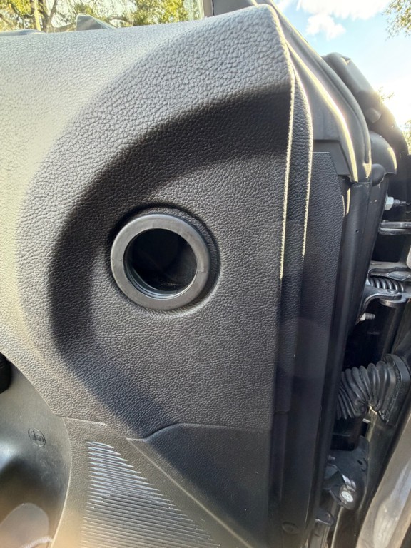 2018 Dodge Challenger Image 24