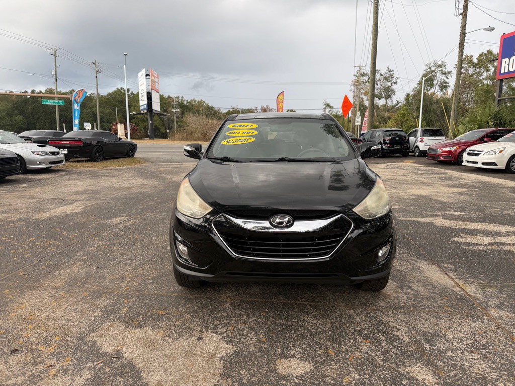 2013 Hyundai Tucson Image 11