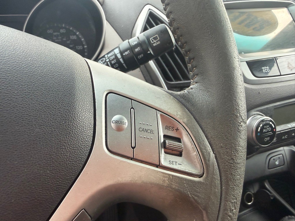 2013 Hyundai Tucson Image 18