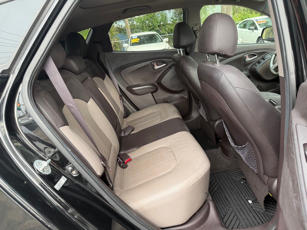 2013 Hyundai Tucson Image 33