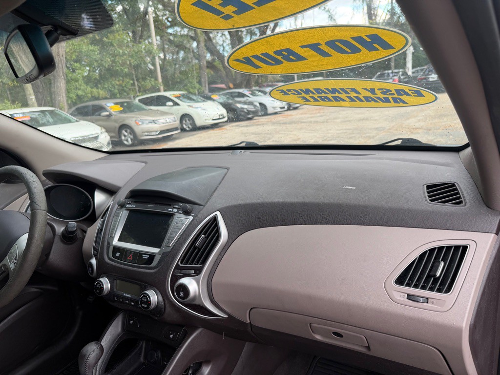 2013 Hyundai Tucson Image 39