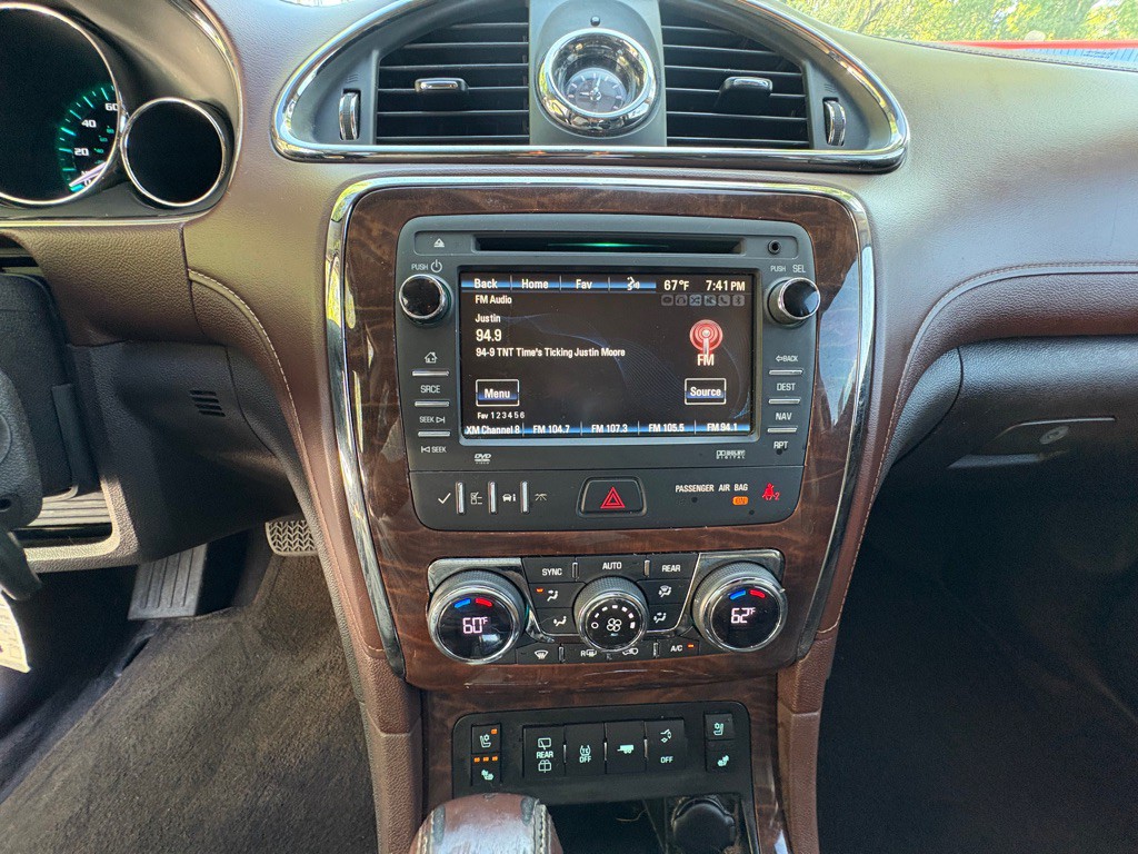 2013 Buick Enclave Image 22