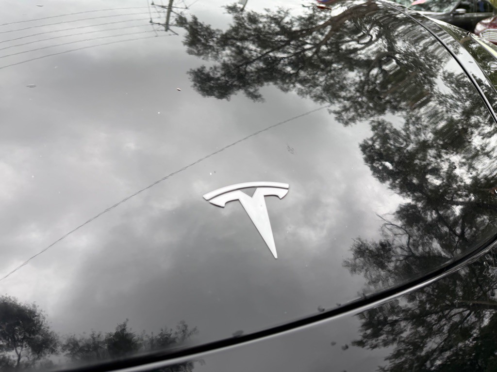 2022 Tesla Model 3 Image 9