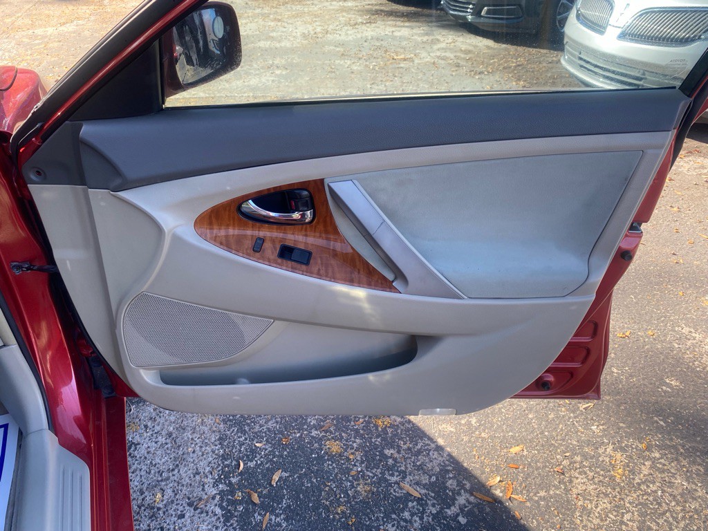 2009 Toyota Camry Image 21