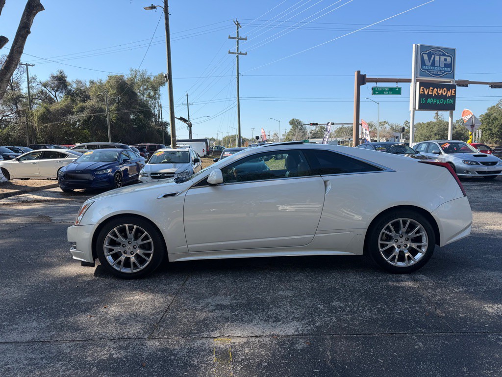 2011 Cadillac CTS Image 2
