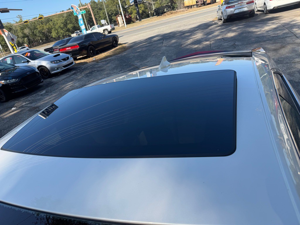 2011 Cadillac CTS Image 14