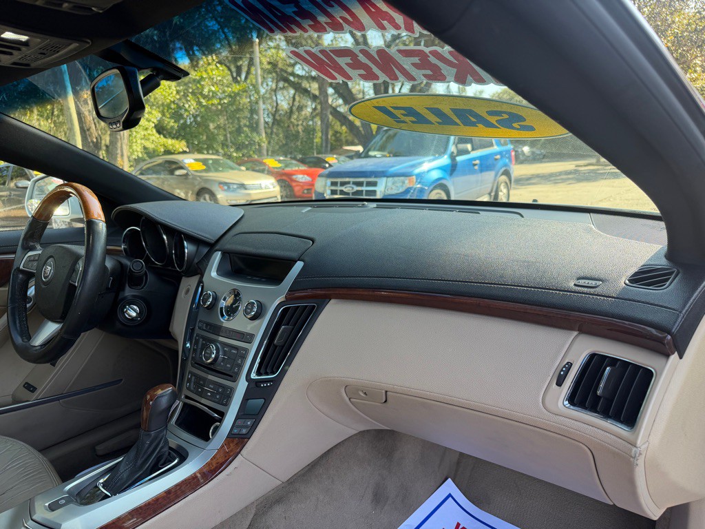 2011 Cadillac CTS Image 33