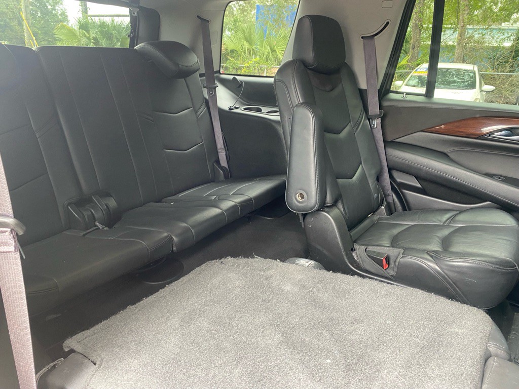 2015 Cadillac Escalade Image 20