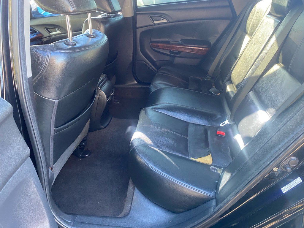 2012 Honda Crosstour Image 13