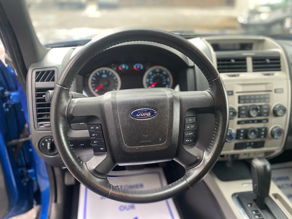 2011 Ford Escape Image 10