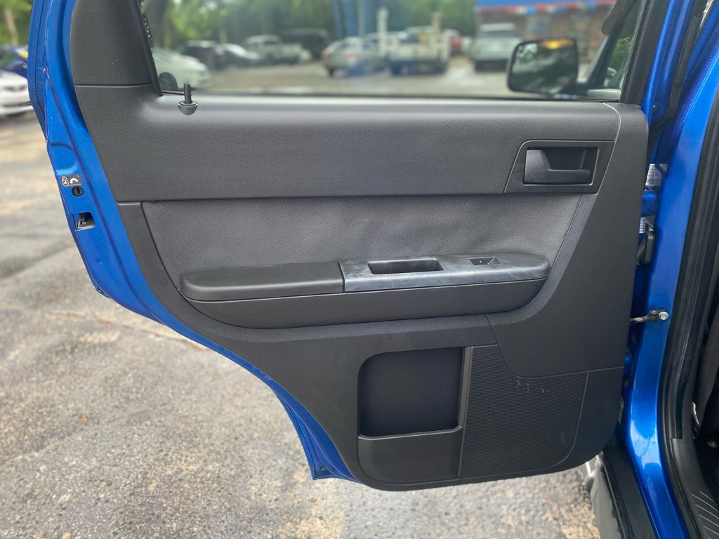2011 Ford Escape Image 15